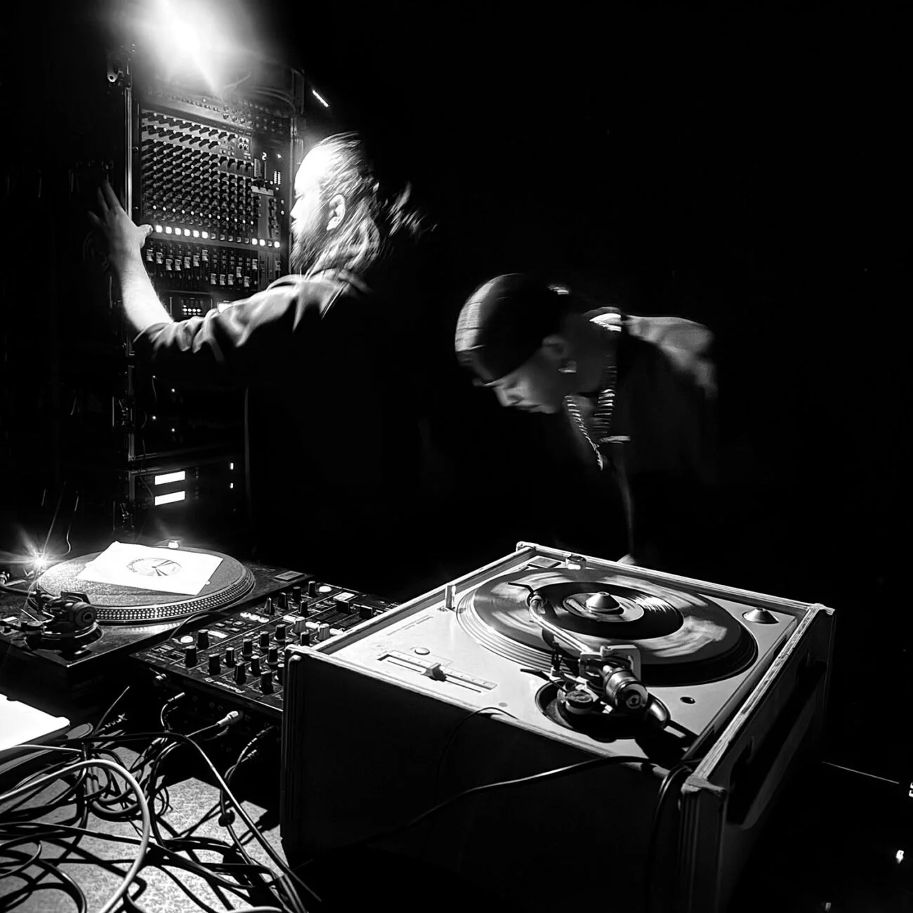 NED Music Club à Montreux, DJ aux platines